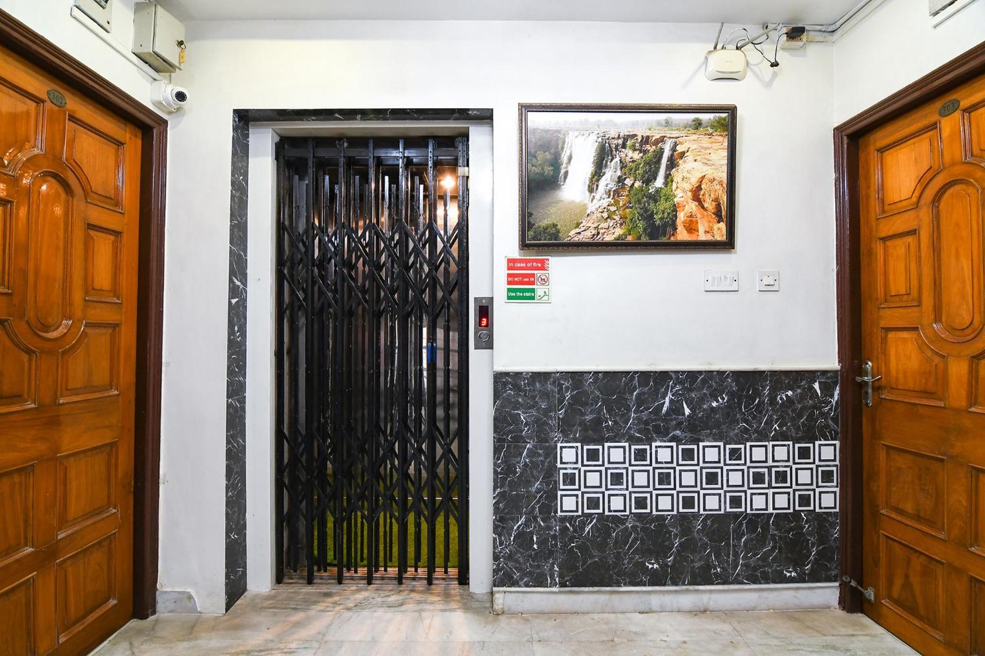 Fabexpress Wild Orchid - 800M From Medica Superspecialty Hospital Hotel Колката Екстериор снимка